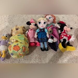 Disney Parks stuffed toy lot good condition